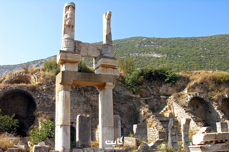 معبد دومیتیان (Domitian temple)