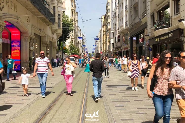 خیابان استقلال استانبول 