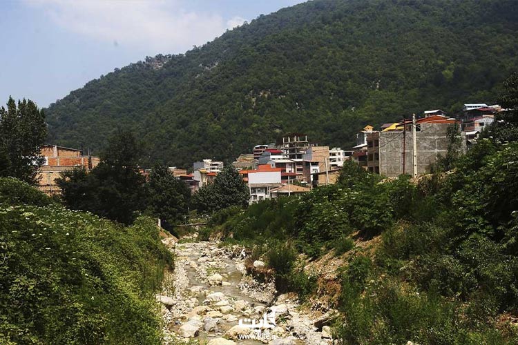 روستای زیارت 