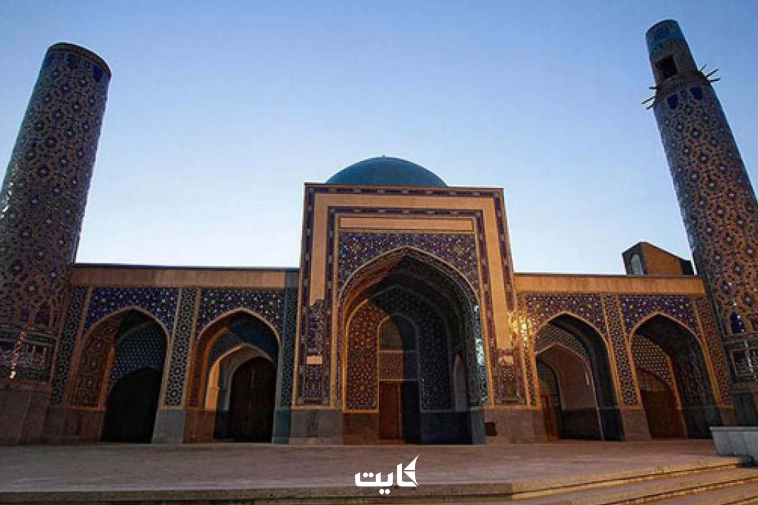 مسجد هفتادو دو تن مشهد