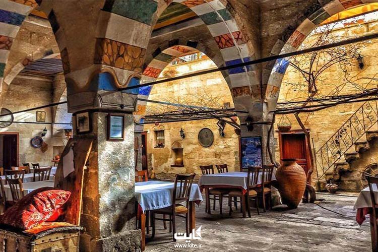 رستوران-خانه-قدیمی-یونانی