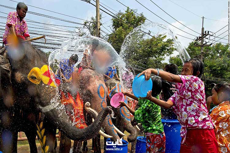 جشن آب تایلند ؛ زمان، مکان و رسومات 